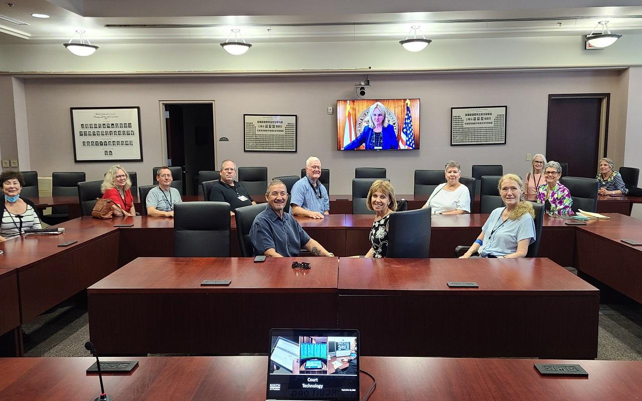 Chief Judge Munyon welcomes the tour group from LIFE@UCF