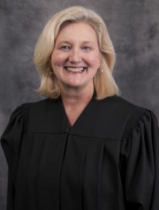 Orange County Judge Evellen Jewett