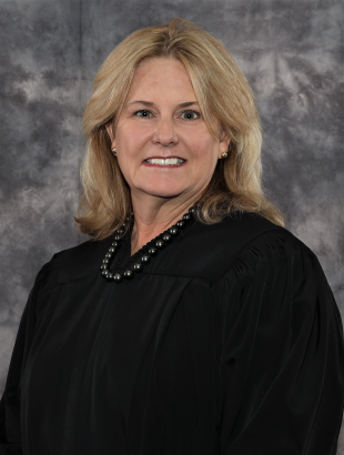 Chief Judge Lisa T. Munyon